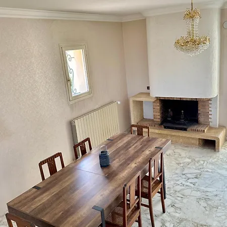 Apartment Passiflore With Garden And Private Swimming Pool *